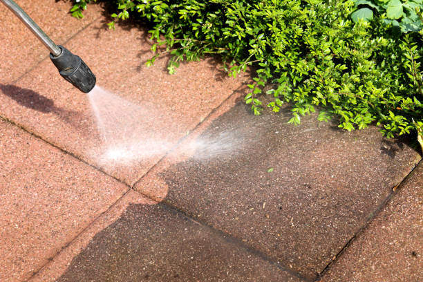 Best Concrete Pressure Washing  in Martin, SD